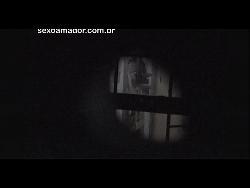 ❤️ Blondie blir hemligt videofilmad av en voyeur från grannskapet gömd bakom ihåliga tegelstenar ❤ Fuckvideo at sv.porn-93.ru ❤